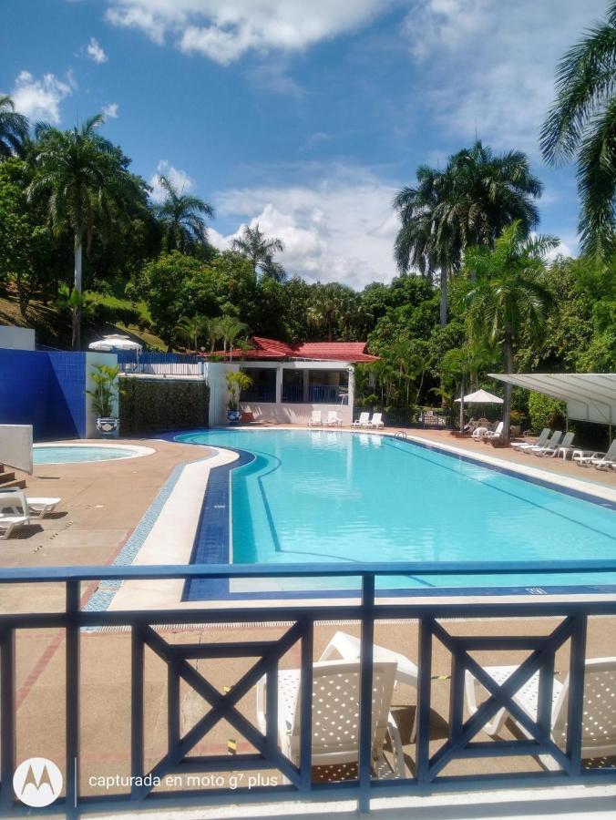Apartamento Girardot Resort * Girardot